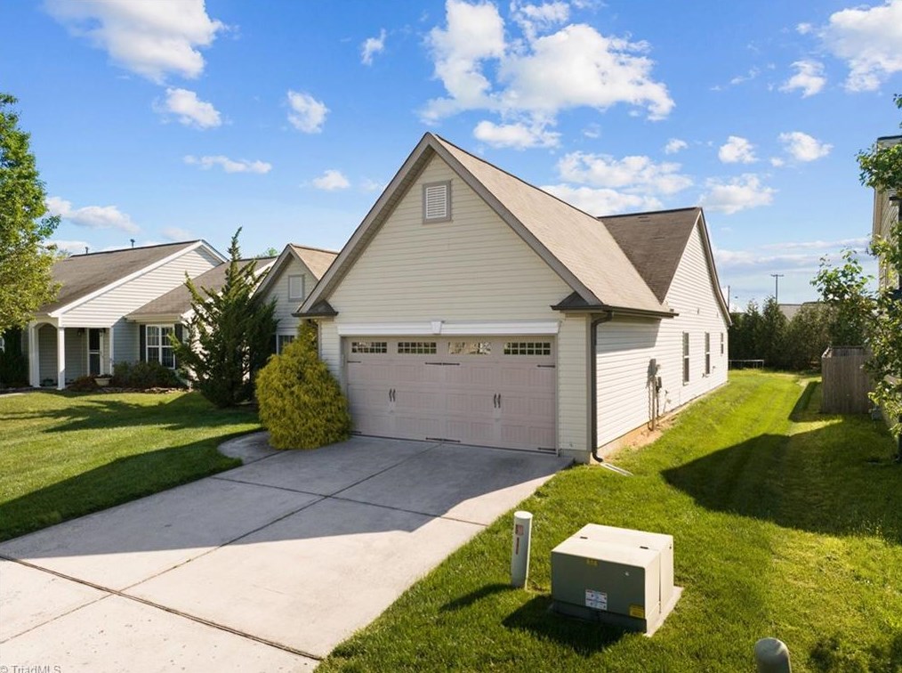 336 Slate Dr, Gibsonville, NC 27249-2867