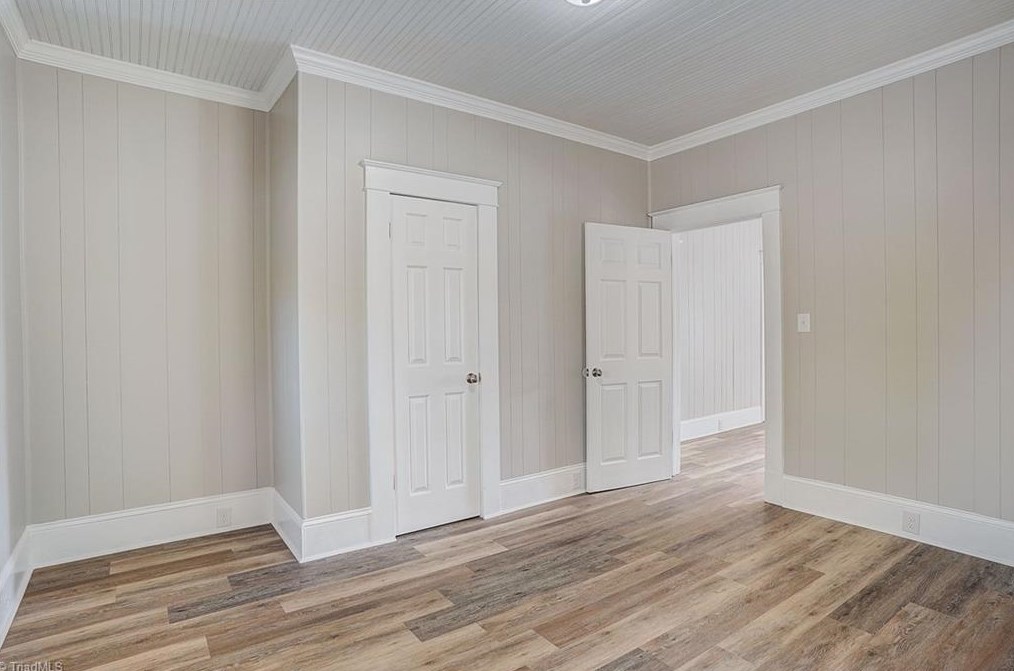 2311 Vandalia Rd, Greensboro NC  27406-6451 exterior