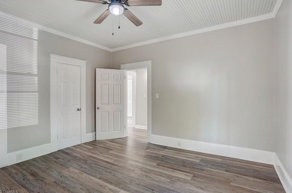 2311 Vandalia Rd, Greensboro NC  27406-6451 exterior