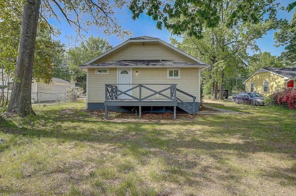 2311 Vandalia Rd, Greensboro NC  27406-6451 exterior