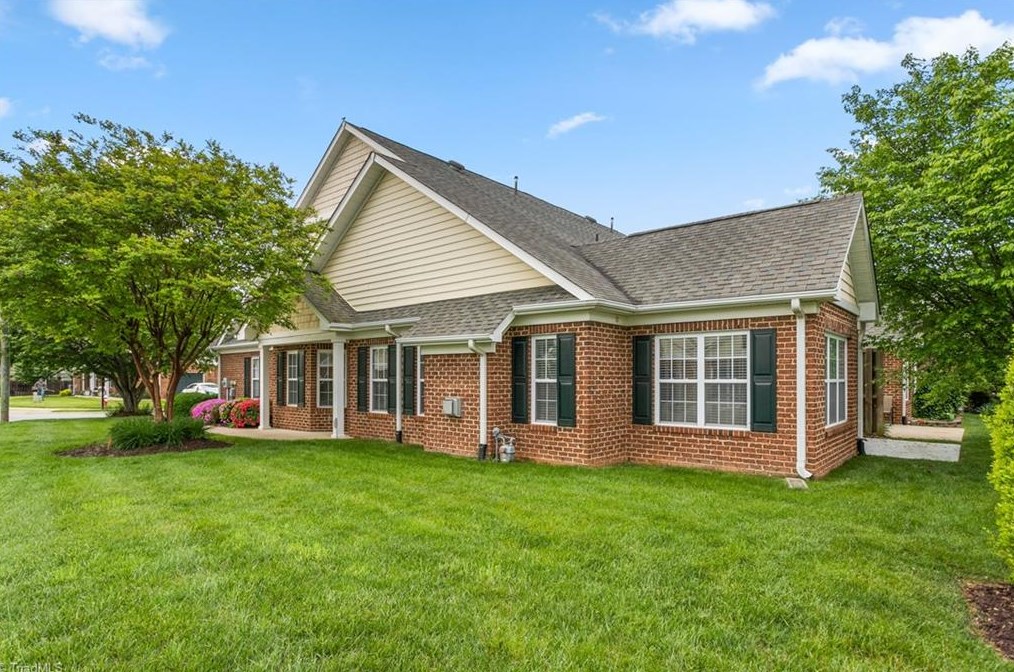 100 Bobwhite Way, Mebane, NC 27302-8423