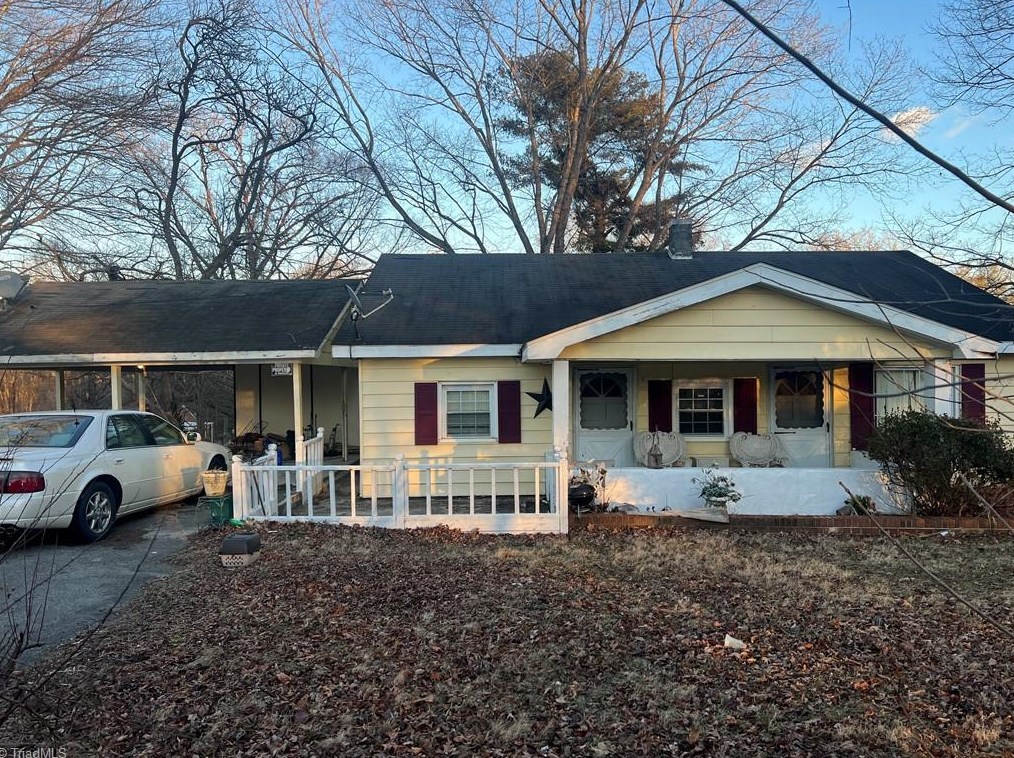 290 Fowler Cir, Devotion, NC 27017