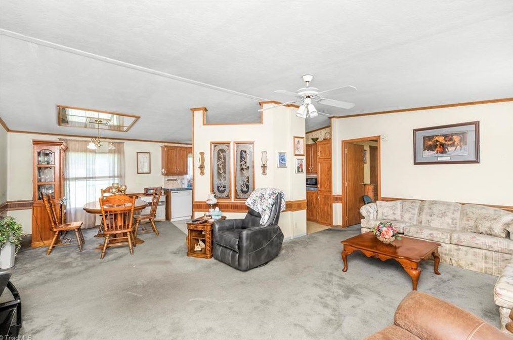 2425 Wagoner Rd, Cycle, NC 27020