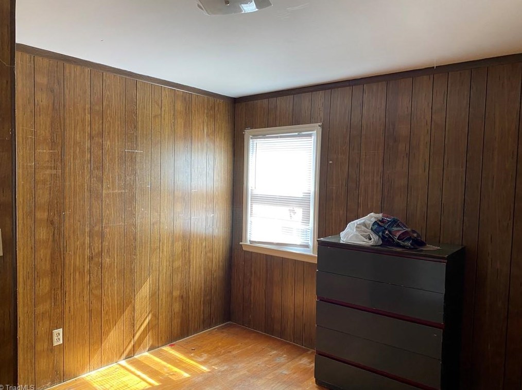 1408 Tarleton Ave, Burlington NC  27215-2136 exterior