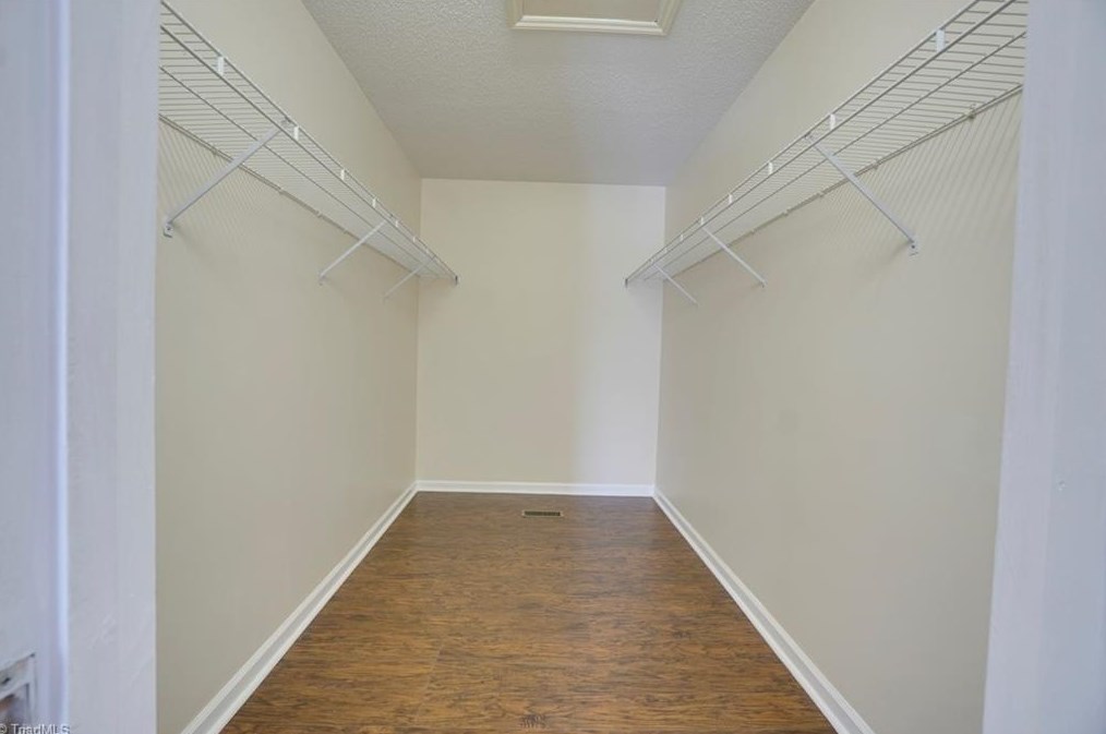 7100 Chaftain Pl, Greensboro NC  27410-8658 exterior