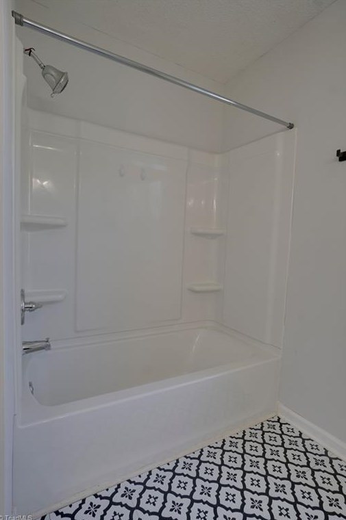 7100 Chaftain Pl, Greensboro NC  27410-8658 exterior