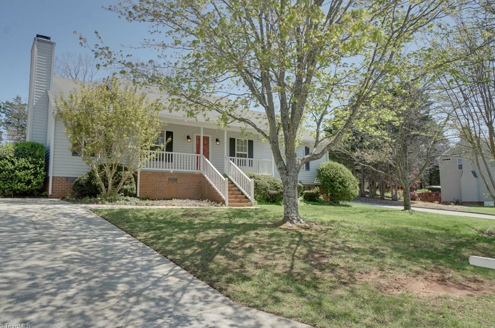 7100 Chaftain Pl, Greensboro, NC 27410-8658
