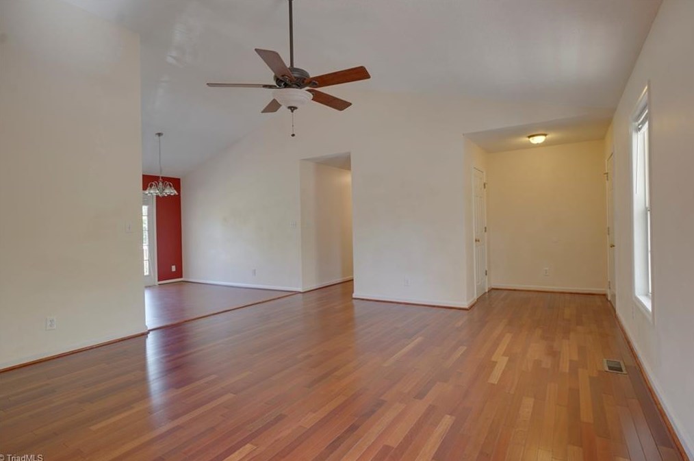 7100 Chaftain Pl, Greensboro NC  27410-8658 exterior