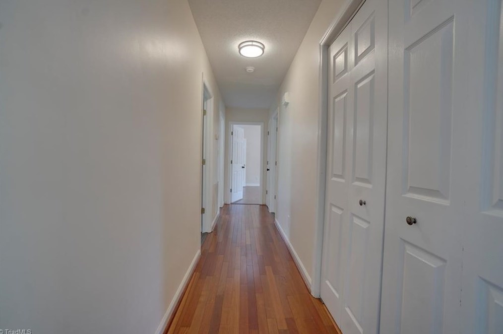 7100 Chaftain Pl, Greensboro NC  27410-8658 exterior