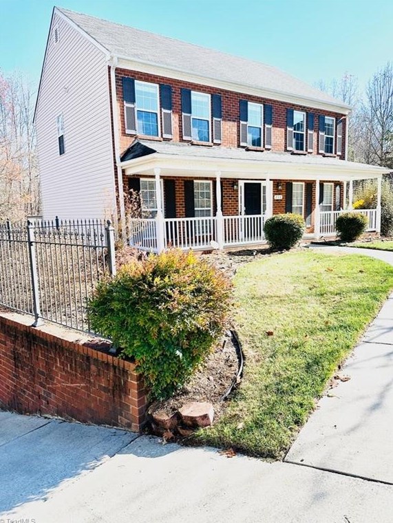 256 Stone Moss Ln, Winston Salem, NC 27127-6804