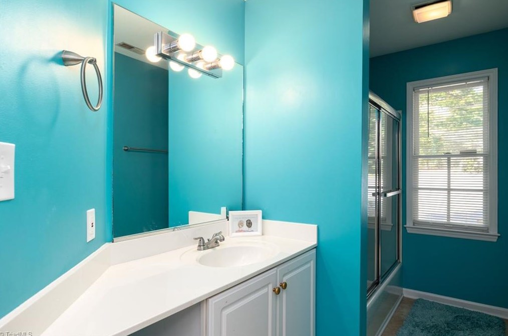 3503 Turnberry Ln, Greensboro NC 27410-8227 exterior