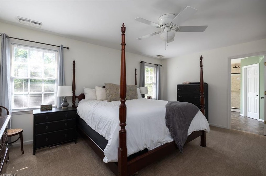 3503 Turnberry Ln, Greensboro NC 27410-8227 exterior