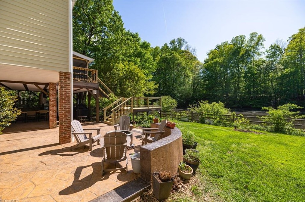 3503 Turnberry Ln, Greensboro NC 27410-8227 exterior