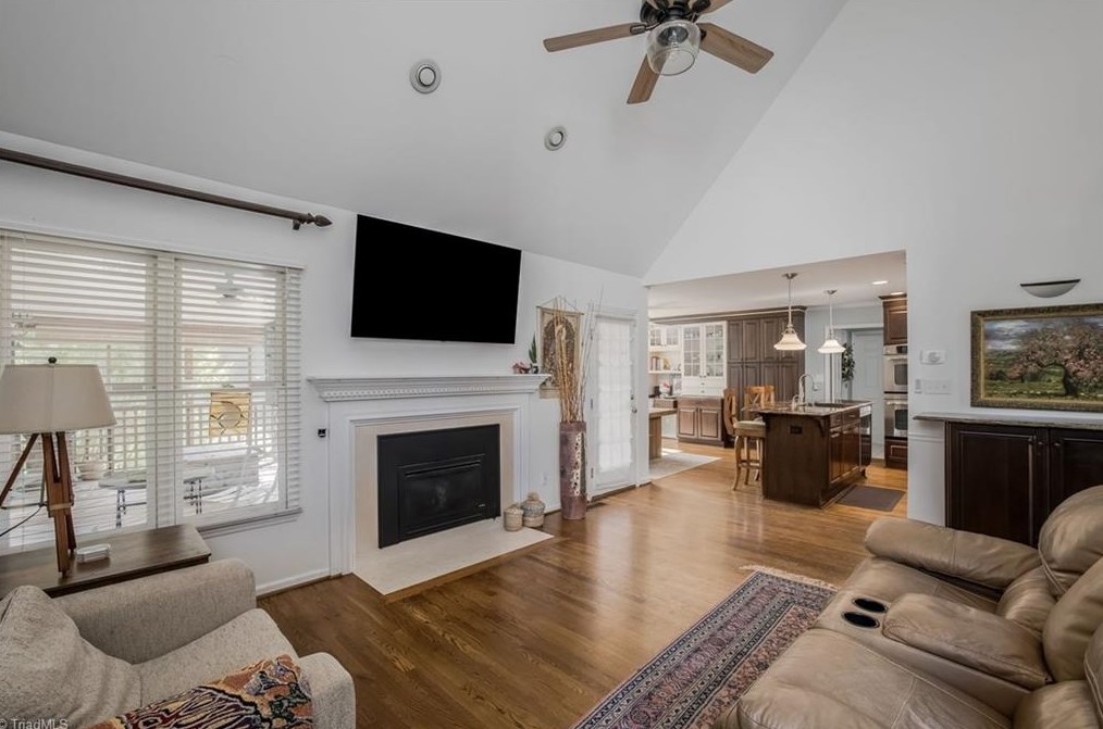 3503 Turnberry Ln, Greensboro, NC 27410-8320
