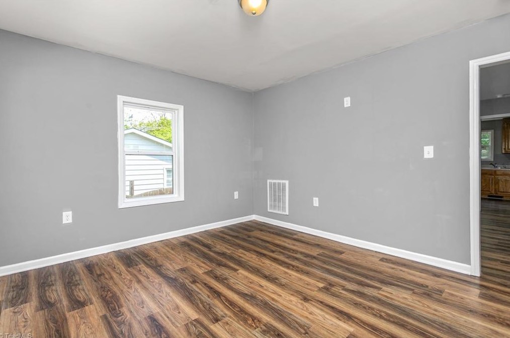 1208 Anderson Pl, High Point NC  27260-6807 exterior