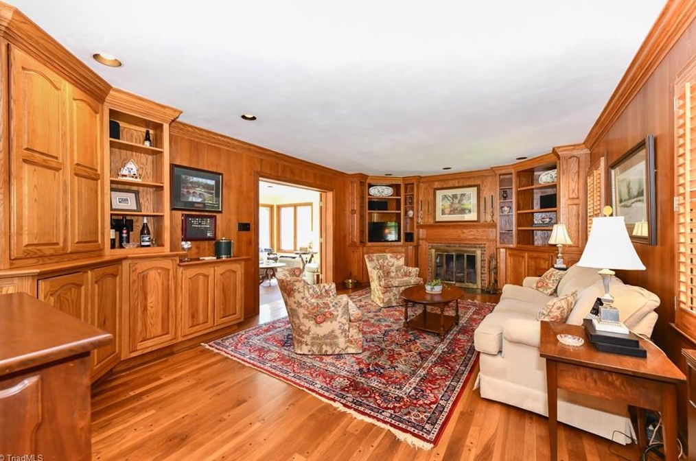 4217 Tallwood Dr, Greensboro NC  27410-4523 exterior