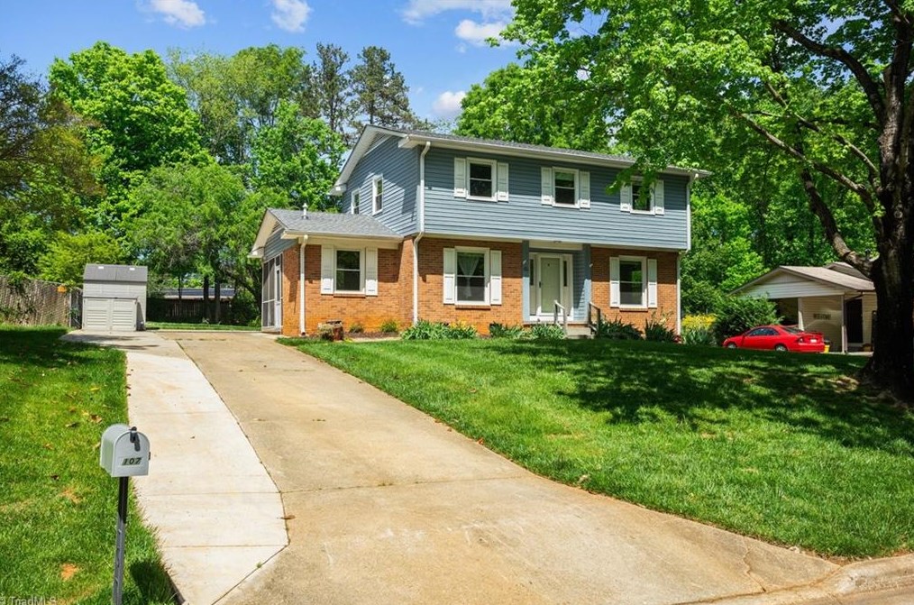 107 Flintfield Dr, Winston Salem, NC 27103-5310