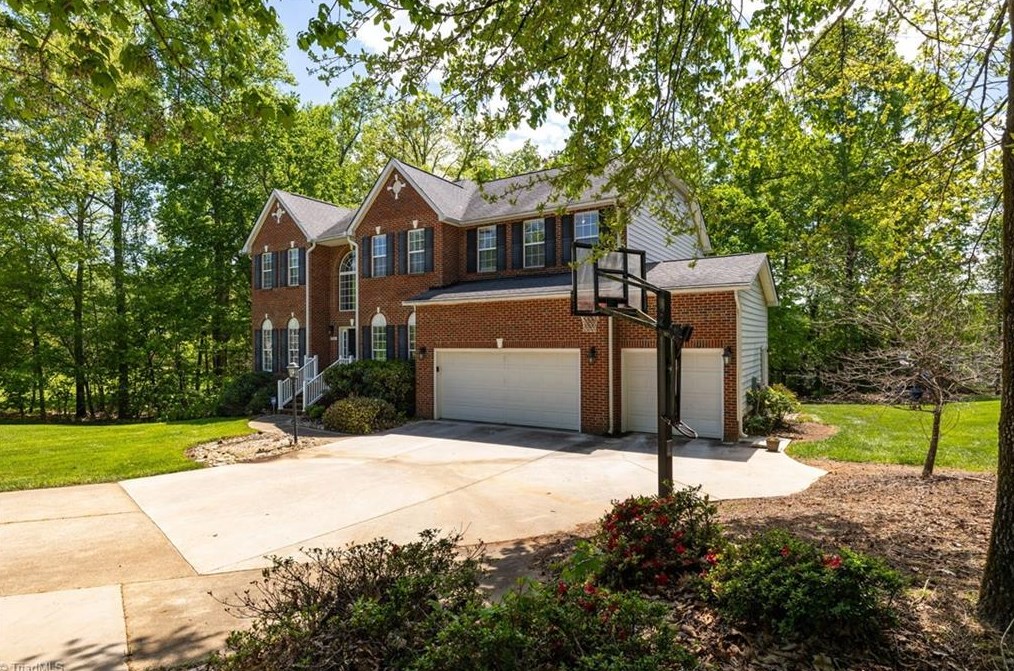 713 Number Ten Way, Oak Ridge, NC 27310-9813