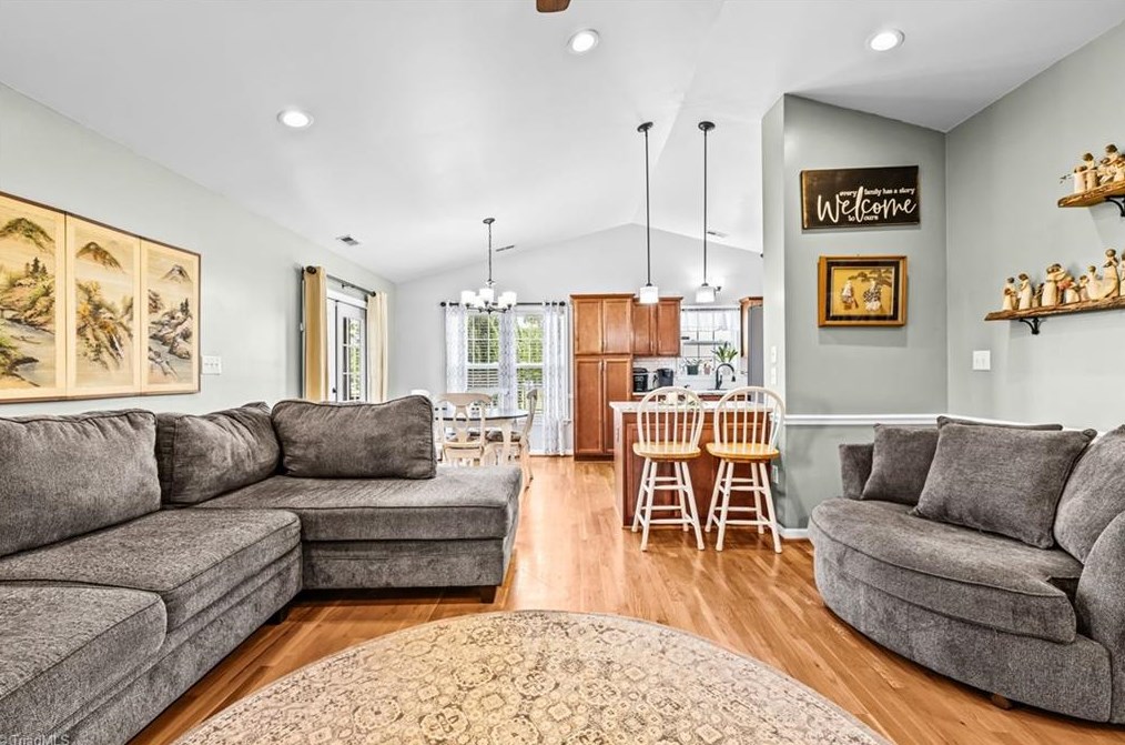 135 Golden Rod Ln, Lexington NC  27295-6895 exterior