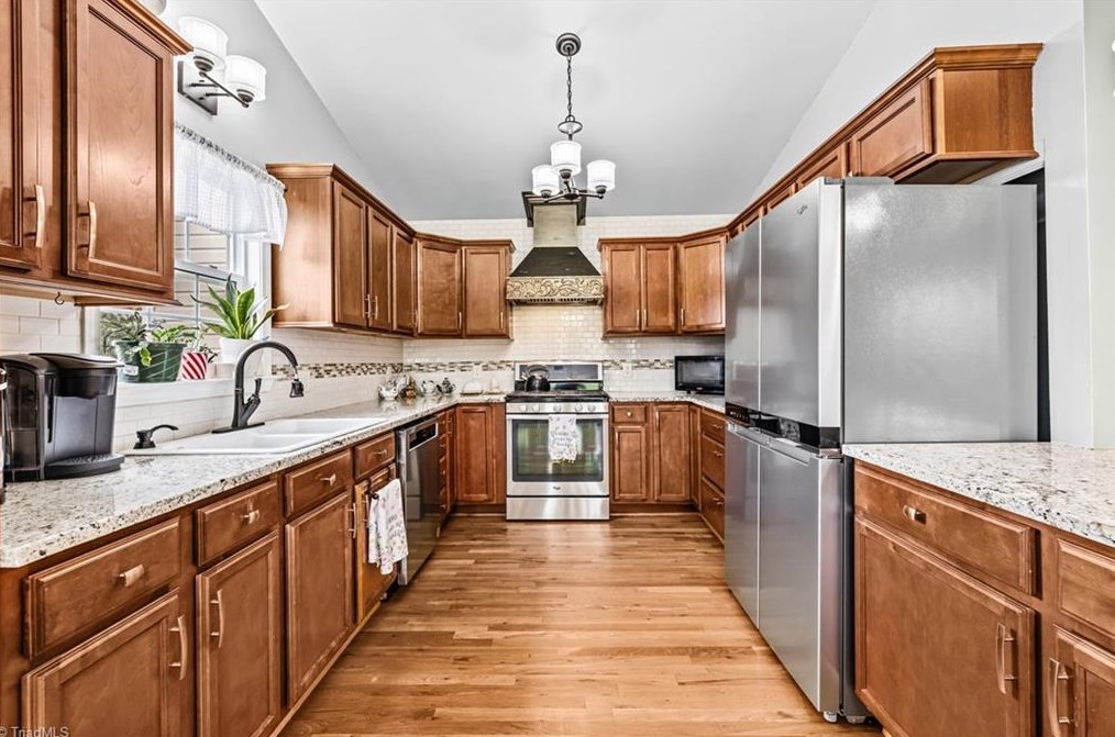 135 Golden Rod Ln, Lexington NC  27295-6887 exterior