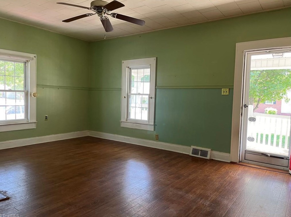 221 Spring St, Farmington NC 27028-2235 exterior