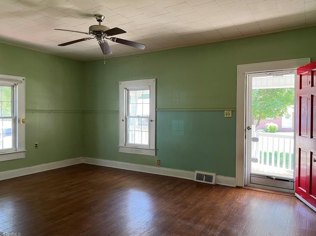 221 Spring St, Farmington NC 27028-2235 exterior