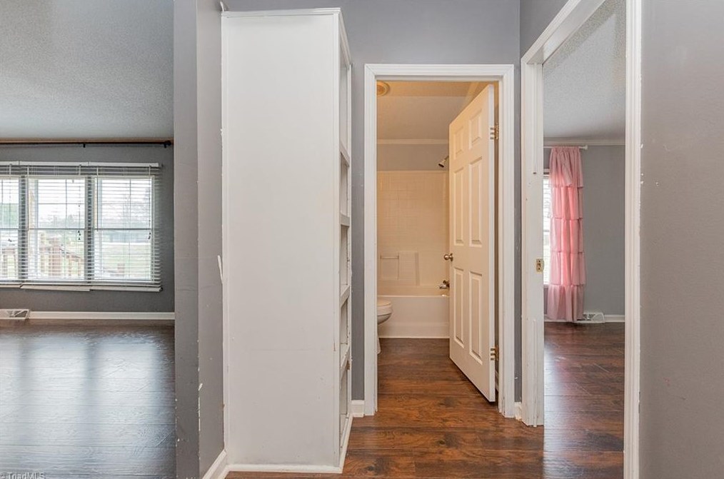 1520 Burgess Rd, Cycle NC 27020-7651 exterior