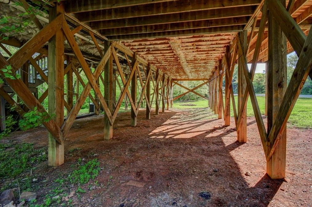 2820 Huffine Mill Rd, Gibsonville NC  27249-9727 exterior