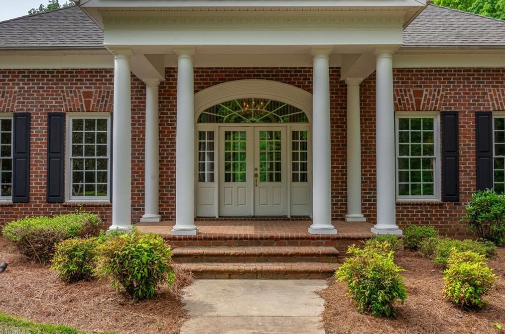 8990 Long Shadow Trce, Lewisville, NC 27023