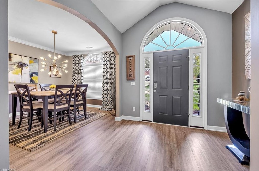 2910 Donovan Pl, Winston Salem, NC 27103-5476