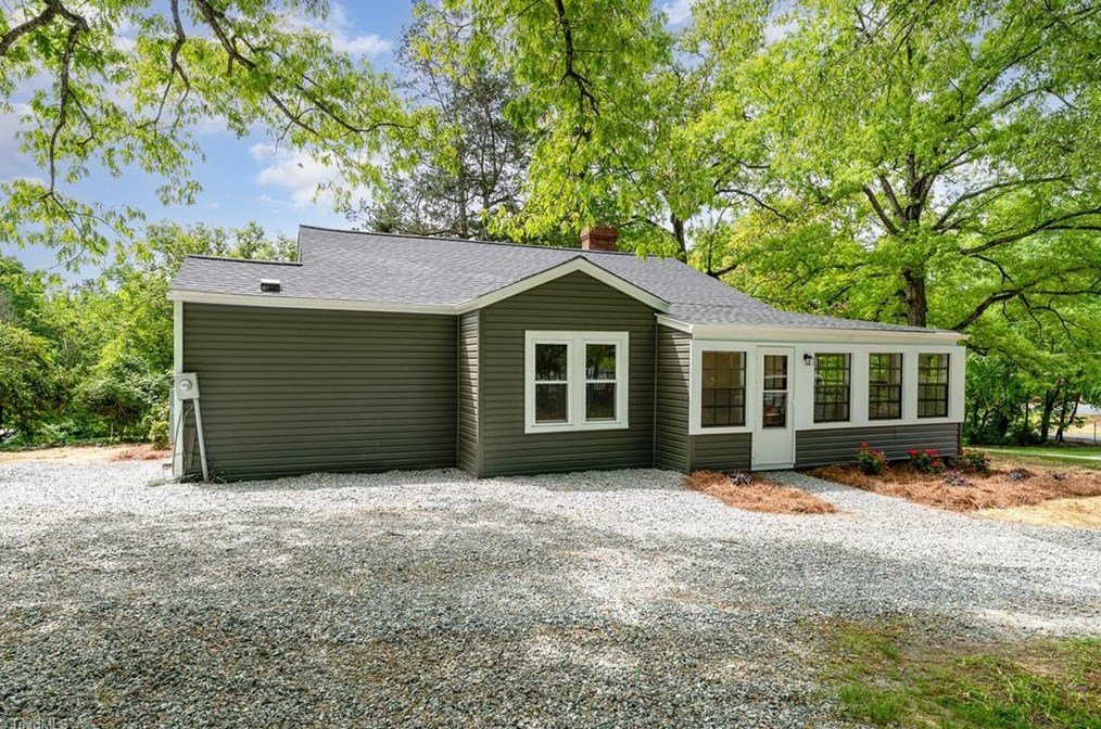 4 Culbreth Ave, Thomasville NC  27360-2914 exterior