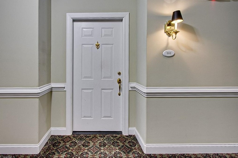 522 College Rd #101, Greensboro, NC 27410