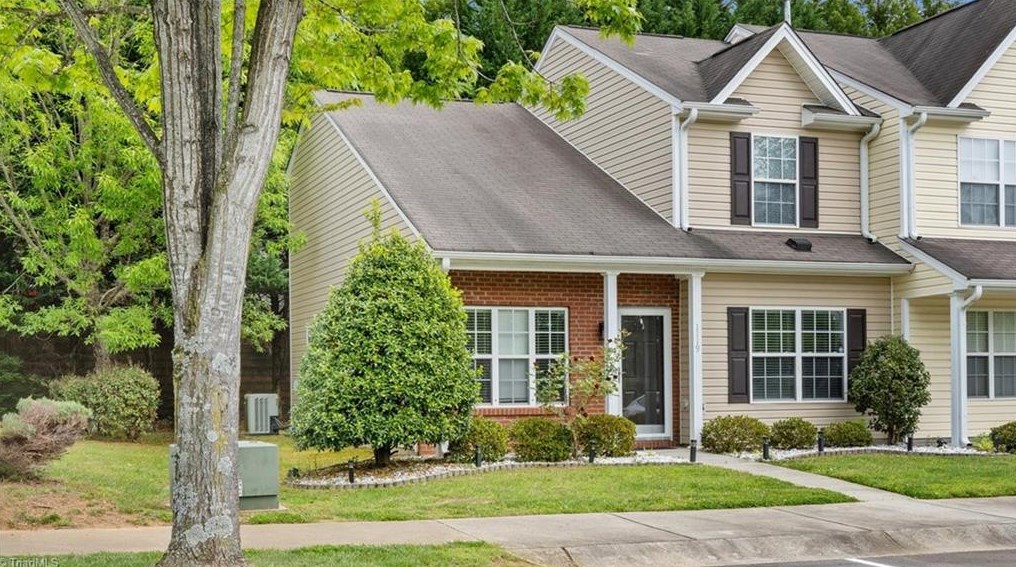 1119 Brooksridge Way, Whitsett, NC 27377