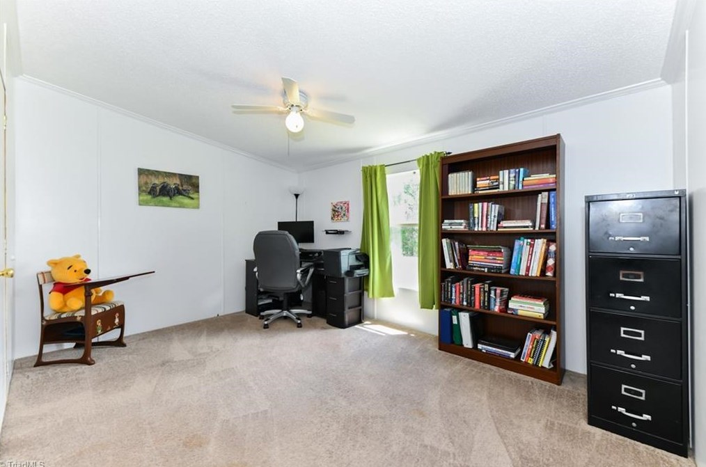 1323 Denny Rd, King NC  27021-8315 exterior