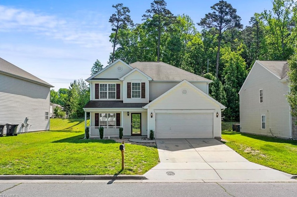 3005 Woodbluff Dr, Greensboro, NC 27406