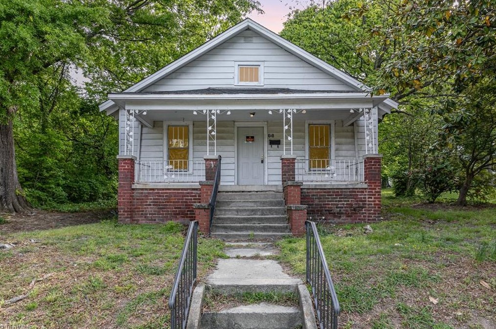 608 Fix St, Burlington, NC 27215