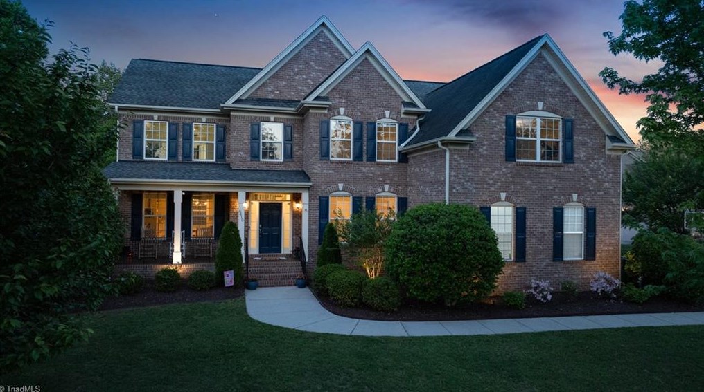 6410 Ashton Park Dr, Oak Ridge, NC 27310-9521