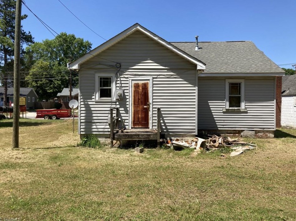 2030 Waughtown St, Winston Salem, NC 27107-2443