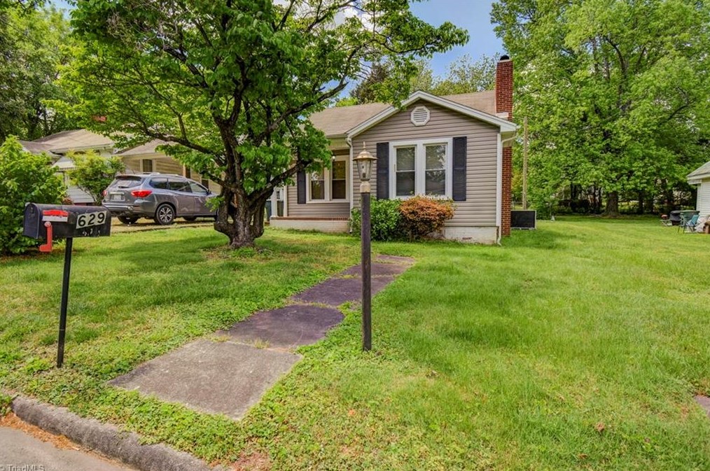 629 Patterson St, Eden, NC 27288