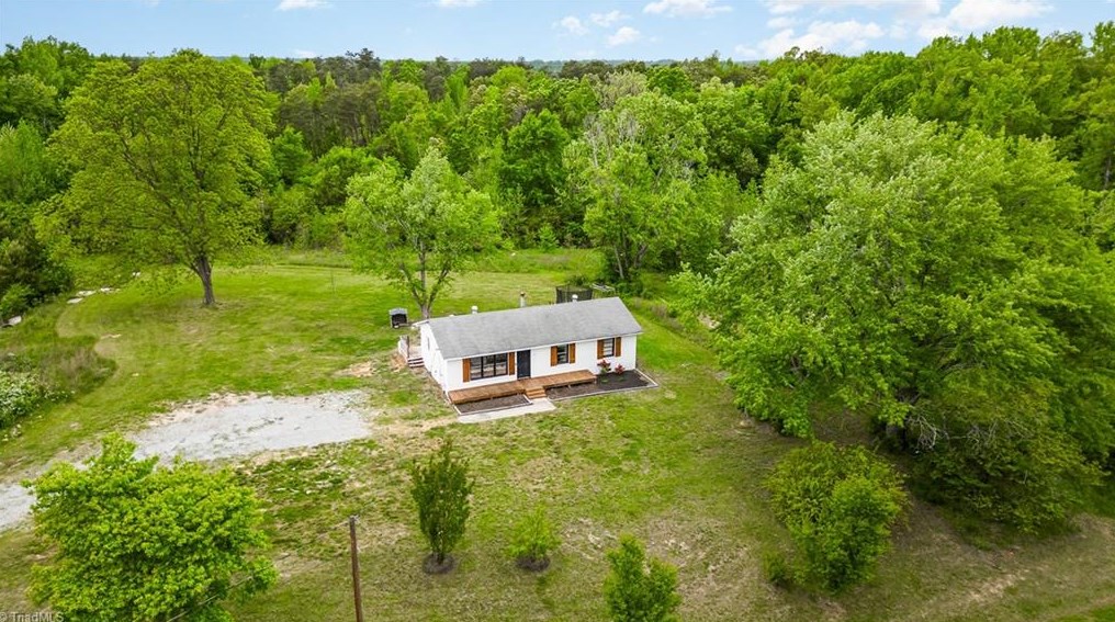 6662 Union Ridge Rd, Burlington, NC 27217