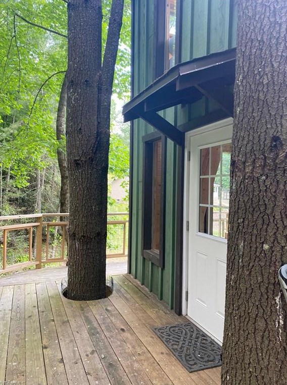 424 Timber Rdg, Wilbar NC  28651-8240 exterior