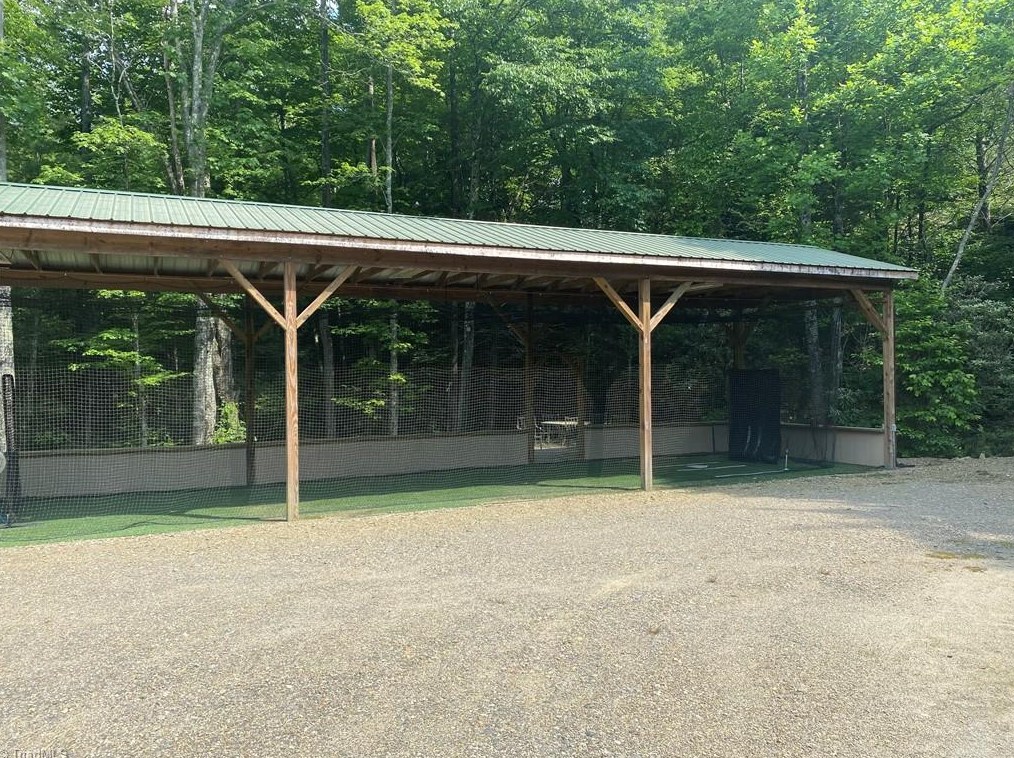 424 Timber Rdg, Wilbar NC  28651-8240 exterior