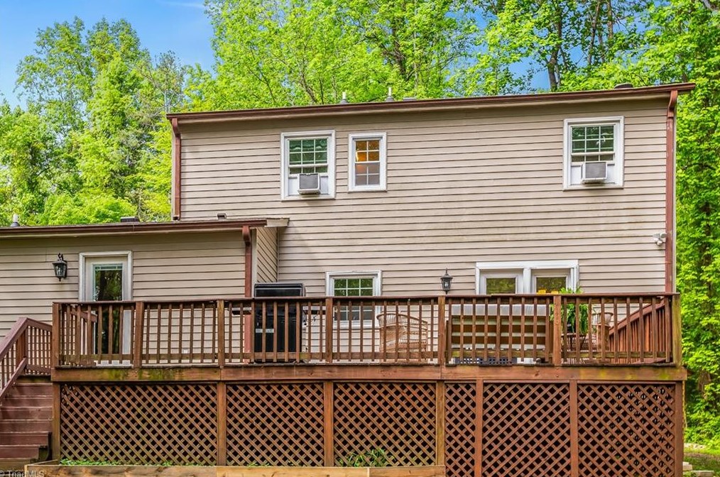 1413 Wiley Lewis Rd, Greensboro NC  27406-9597 exterior