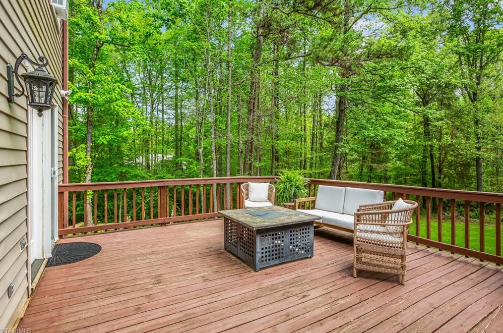 1413 Wiley Lewis Rd, Greensboro NC  27406-9597 exterior