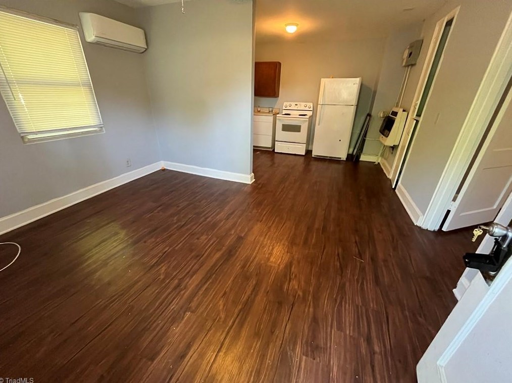 113 Spring St #3, Kernersville, NC 27284