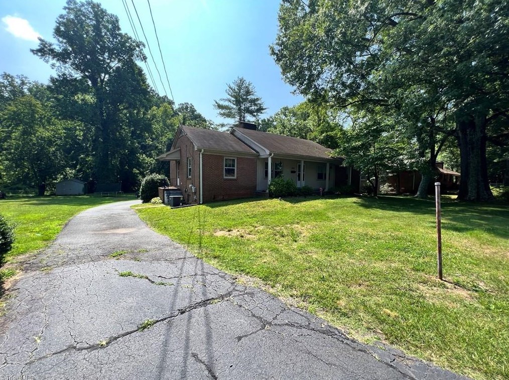 5241 Silas Creek Pkwy, Winston Salem, NC 27106