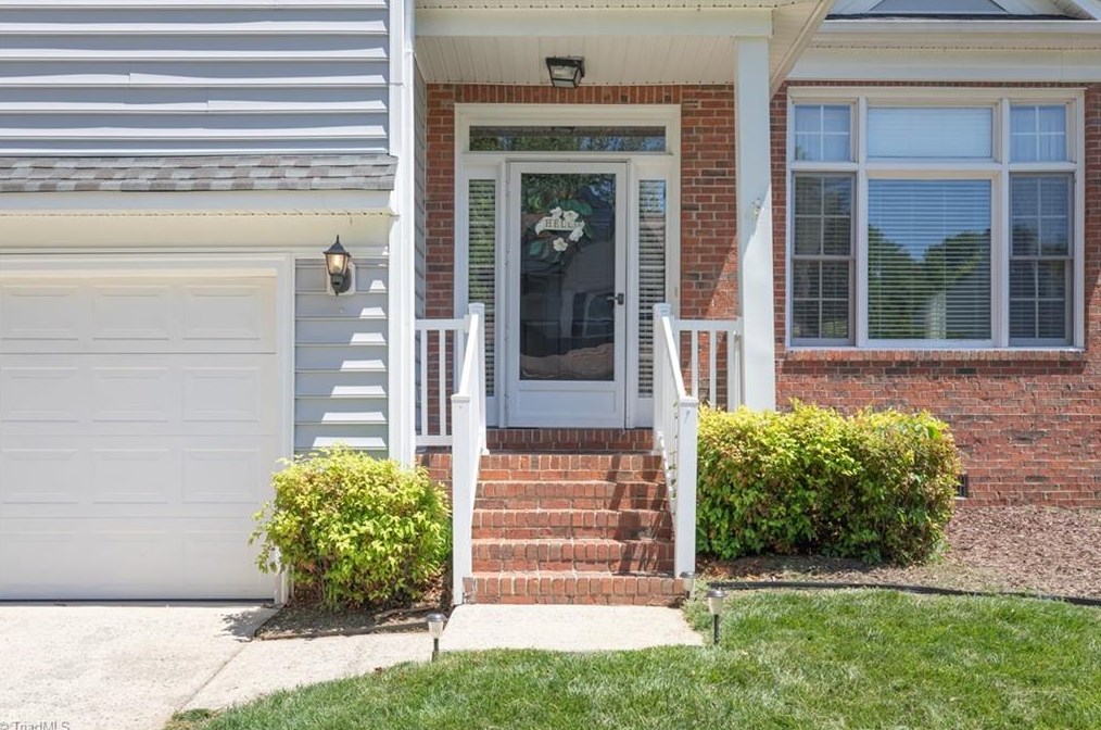 4811 Lonita St, Greensboro, NC 27407-2614