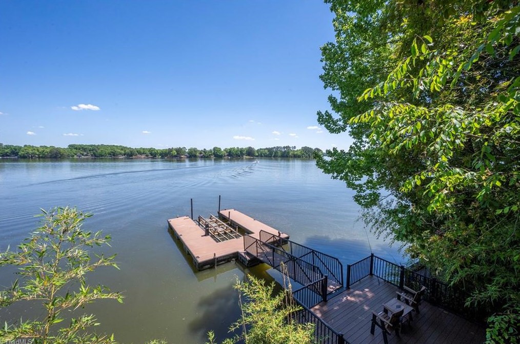 127 Rabbit Run, Lexington NC  27292-8113 exterior