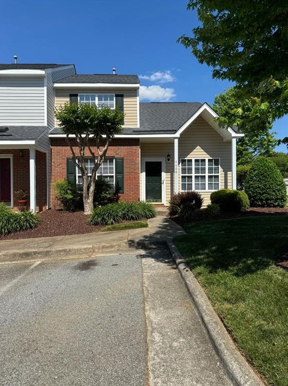 4608 Cross Ridge Ln, Greensboro, NC 27410