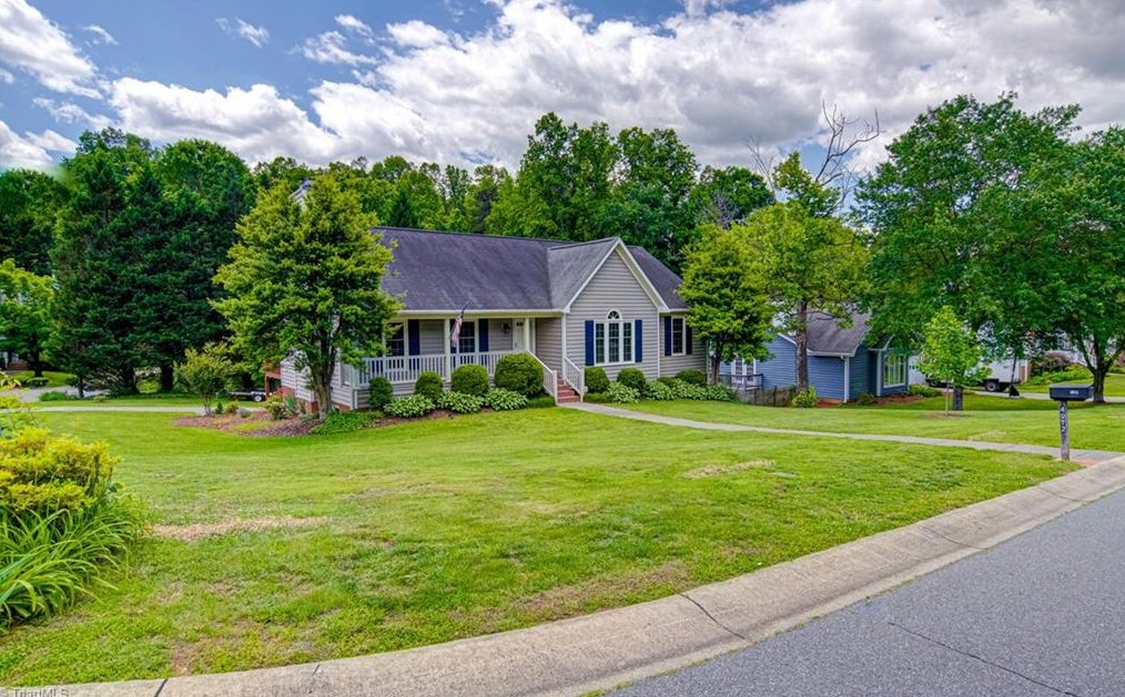 4012 Clarendon Ave, Winston Salem, NC 27106